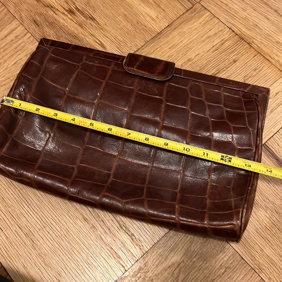Vintage brown leather clutch - Picture 6 of 8
